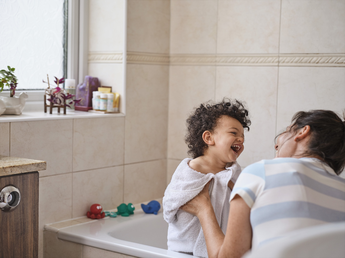 SHOT16 NERI Bathroom 1102 V02 RGB